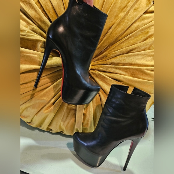 Christian Louboutin Booties - Picture 3 of 17